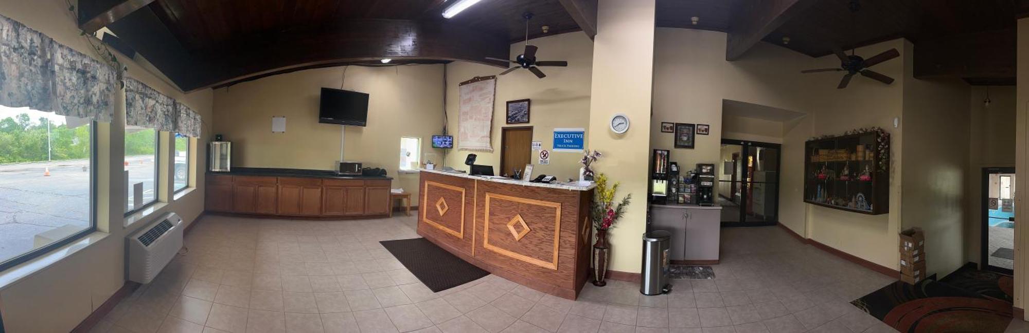 Inn Executive Zanesville